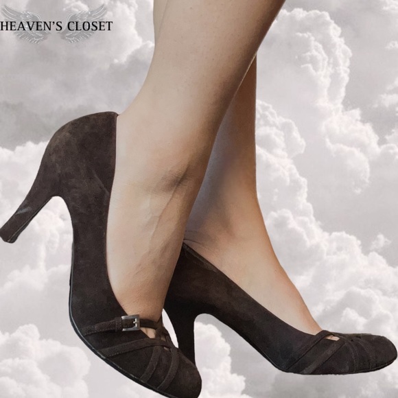 Vintage Prada brown suede kitten heels - Picture 1 of 6